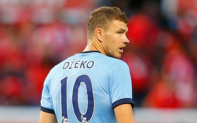Edin Dzeko chính thức gia nhập AS Roma